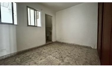 Casa bifamiliar de dos pisos más terraza en venta Barrio Santa Bárbara