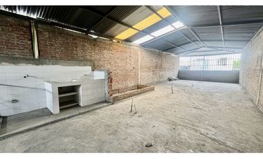 Casa bifamiliar de dos pisos más terraza en venta Barrio Santa Bárbara