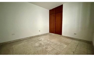 Casa bifamiliar de dos pisos más terraza en venta Barrio Santa Bárbara