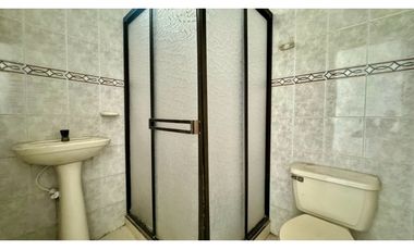 Casa bifamiliar de dos pisos más terraza en venta Barrio Santa Bárbara