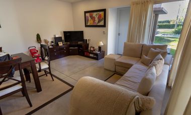 VENTA CASA 3 DORMITORIOS EN BARRIO CERRADO LOS PASOS - FISHERTON