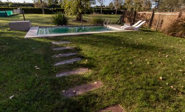 VENTA CASA 3 DORMITORIOS EN BARRIO CERRADO LOS PASOS - FISHERTON