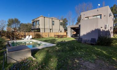 VENTA CASA 3 DORMITORIOS EN BARRIO CERRADO LOS PASOS - FISHERTON