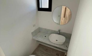 Casa en venta - 3 Dormitorios 4 Baños - Cocheras - 216,50Mts2 - El Naudir, Escobar