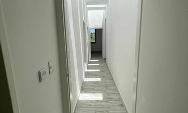 Casa en venta - 3 Dormitorios 4 Baños - Cocheras - 216,50Mts2 - El Naudir, Escobar