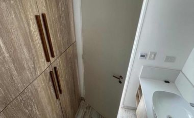 Casa en venta - 3 Dormitorios 4 Baños - Cocheras - 216,50Mts2 - El Naudir, Escobar