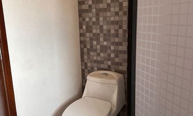 VENDO CASA EN LAGO DE GUADALUPE $4,100,000