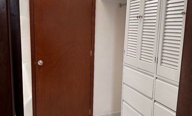 VENDO CASA EN LAGO DE GUADALUPE $4,100,000
