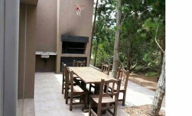 Costa Esmeralda - Casa en venta en barrio Senderos 1