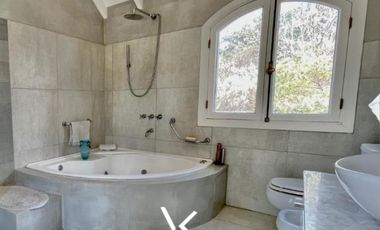 Casa en Venta en Argentino Golf Club