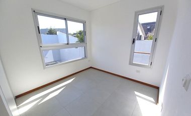 VENTA DEPARTAMENTO  2  AMBIENTES EN OLIVOS