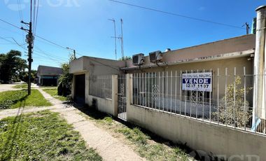 Venta de Casa 3 ambientes en Florencio Varela