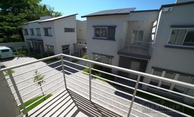 Casa - Jose Marmol
