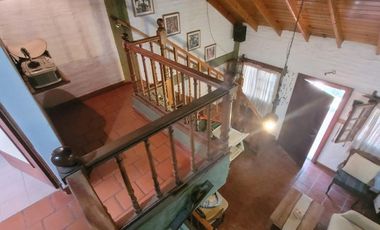 Hermosa casa  Hernandez  872-San Bernardo.