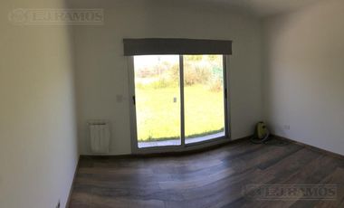 Casa en  Venta Puertos del Lago Barrio Vistas