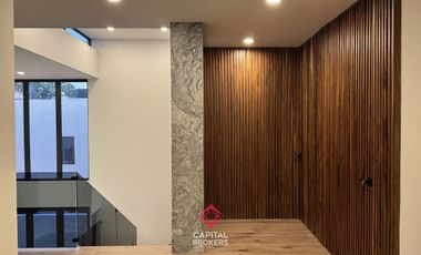 Casa de Lujo en Venta Amueblada en Puerta del Bosque Andares