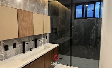 Casa de Lujo en Venta Amueblada en Puerta del Bosque Andares