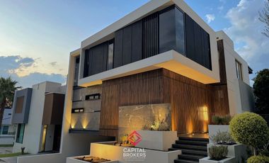 Casa de Lujo en Venta Amueblada en Puerta del Bosque Andares