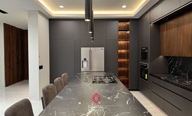 Casa de Lujo en Venta Amueblada en Puerta del Bosque Andares