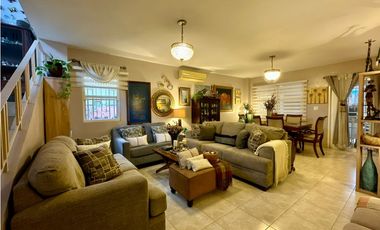 VENTA DE CASA EN VILLAS DEL GOLF cv
