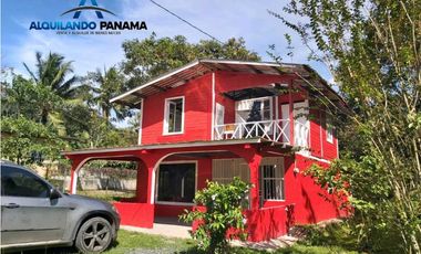 ALQUILER DE CASA COMERCIAL EN CHILIBRE