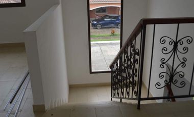 VENTA CASA 4 RECAMARAS COSTA SUR EL DORAL