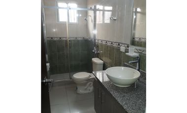 VENTA CASA EN RESIDENCIAL EL DORAL ALTOS DEL BOSQUE KAF