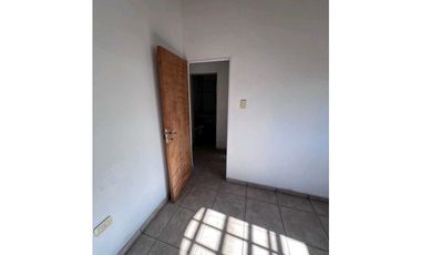 Calle 213 e 40 y 41 - Casa en Venta