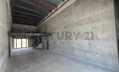 Venta De Local Comercial En Almax Center