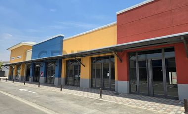 Venta De Local Comercial En Almax Center
