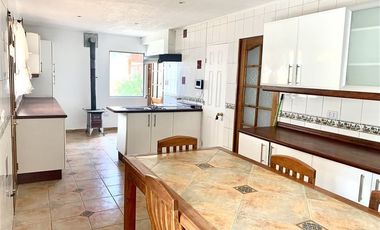 Casa en Venta en Cercana Av Santa Teresa / Tres Carrera / 5D 4B