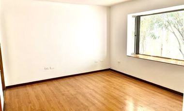 Casa en Venta en Cercana Av Santa Teresa / Tres Carrera / 5D 4B