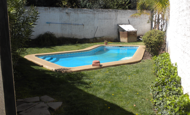 Casa en Venta en Cercana Av Santa Teresa / Tres Carrera / 5D 4B