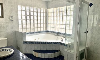 Casa en Venta en Cercana Av Santa Teresa / Tres Carrera / 5D 4B