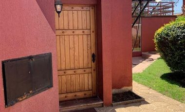 Casa en Arriendo en Licanray