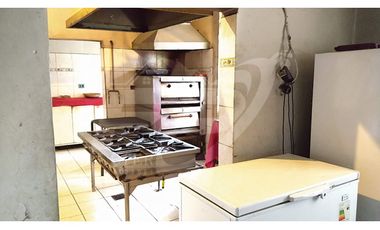 Venta de Restorán Hotel y Centro de Eventos en Los Andes