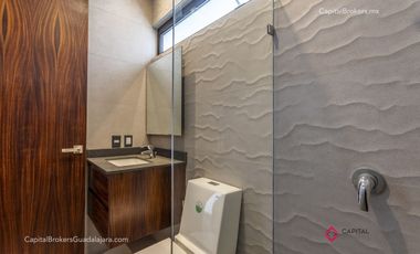CASA DE LUJO NUEVA EN VENTA RESERVA REAL