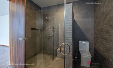 CASA DE LUJO NUEVA EN VENTA RESERVA REAL