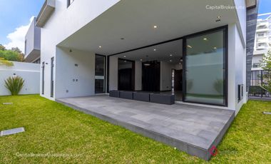 CASA DE LUJO NUEVA EN VENTA RESERVA REAL