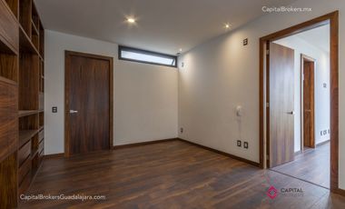 CASA DE LUJO NUEVA EN VENTA RESERVA REAL