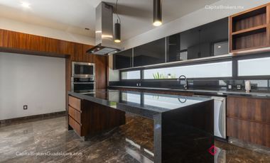 CASA DE LUJO NUEVA EN VENTA RESERVA REAL
