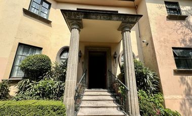 CASA EN VENTA EN TRIÁNGULO DORADO  LOMAS DE CHAPULTEPEC