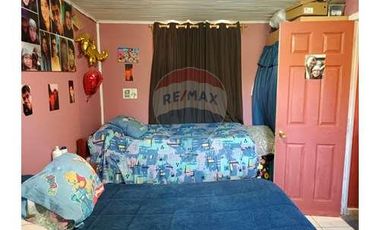 Casa con local comercial