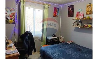 Casa con local comercial