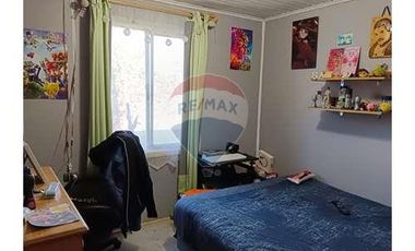 Casa con local comercial