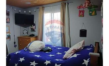 Casa con local comercial