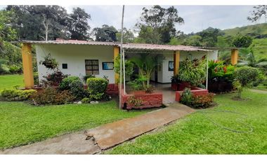 Casa Campestre - oportunidad de inversión en La Vega, Cundinamarca