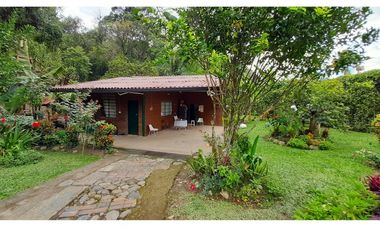 Casa Campestre - oportunidad de inversión en La Vega, Cundinamarca