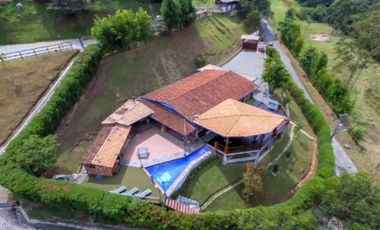 FINCA EN PARCELACION COPACABANA ANTIOQUIA
