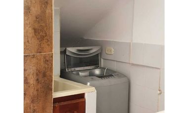 ARRIENDO APARTAESTUDIO AMOBLADO BARRIO CORTIJOS